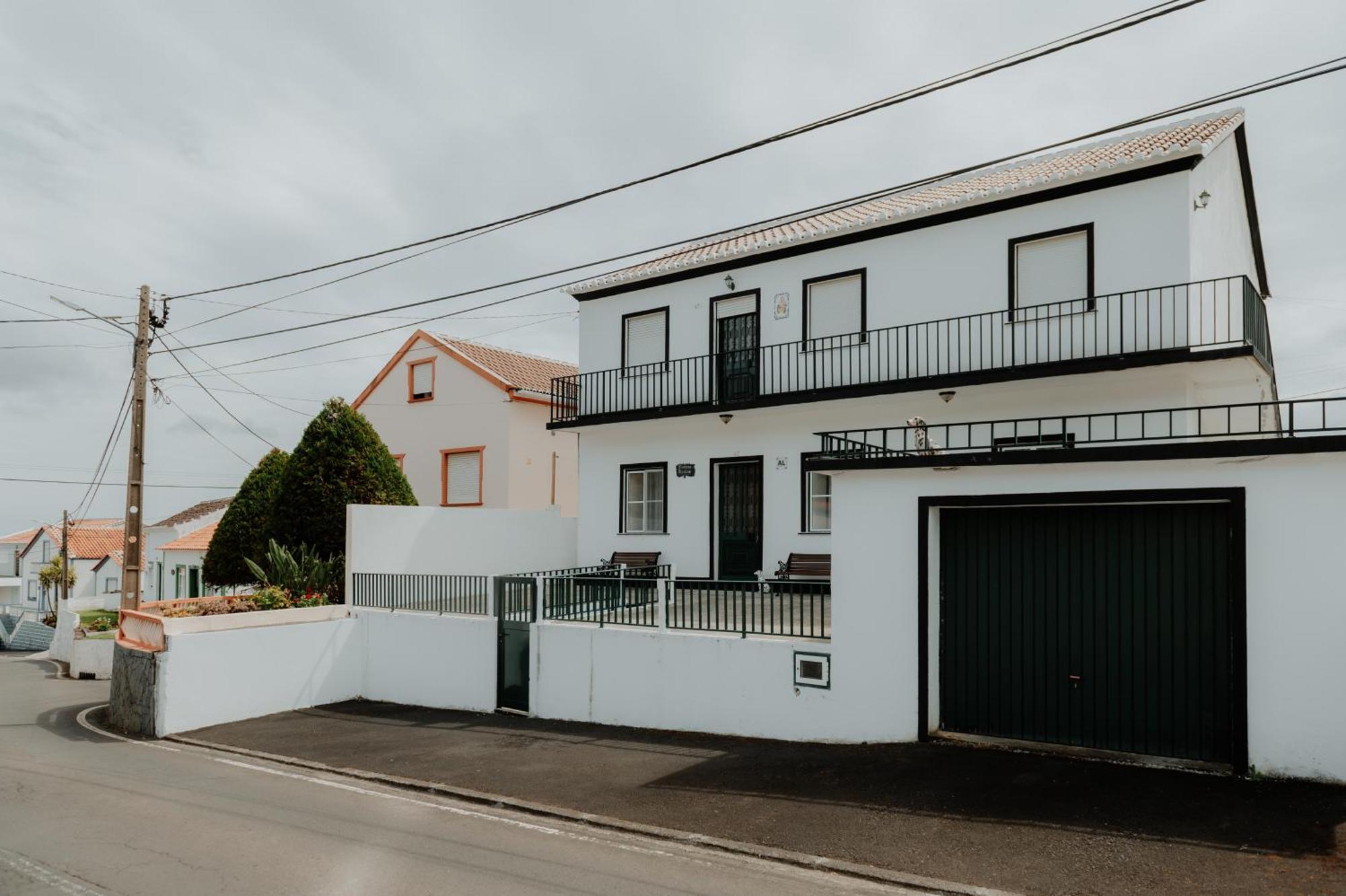 Casa Sousa Ribeiro Praia da Vitória Εξωτερικό φωτογραφία